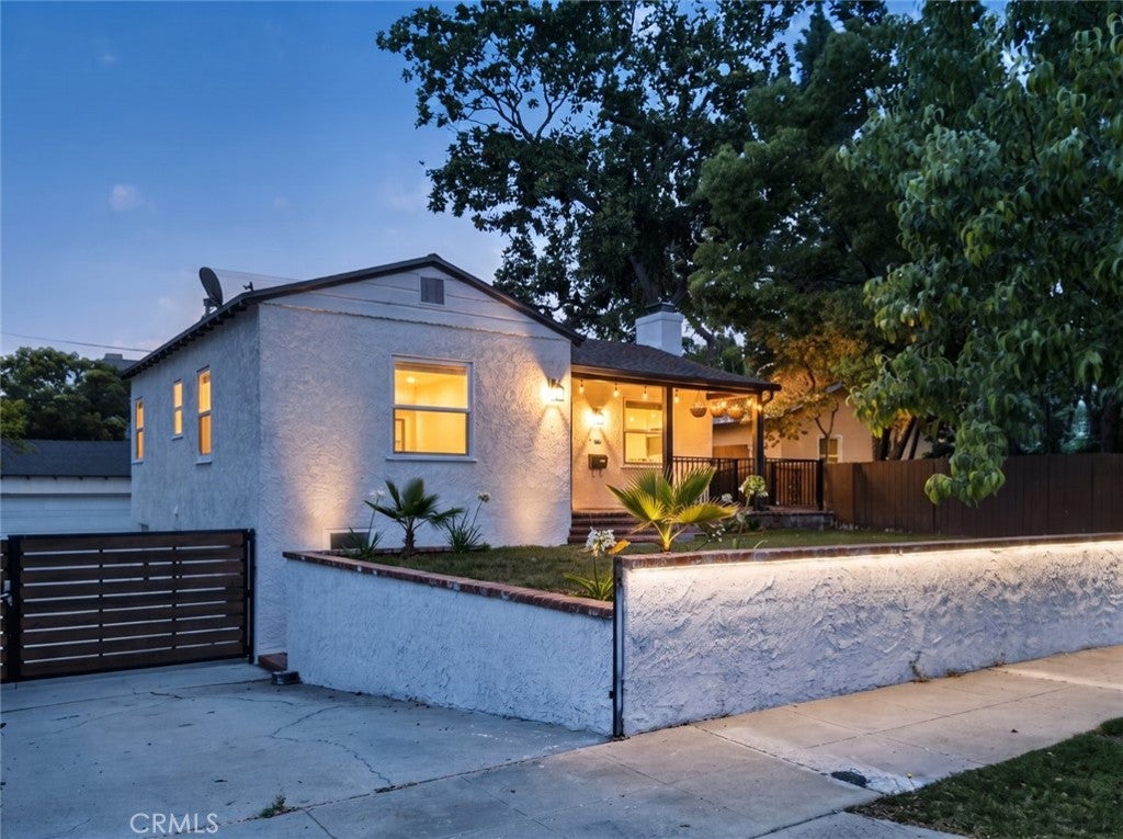 210 N Naomi Street