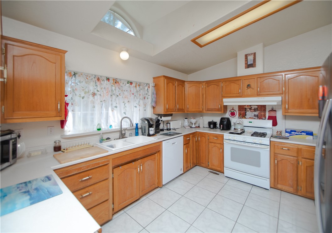 13182 Third Street