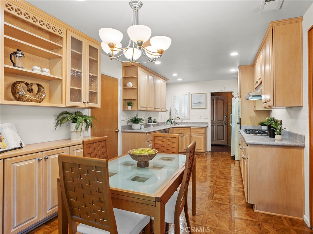 Santa Barbara: Other (80) - Residential