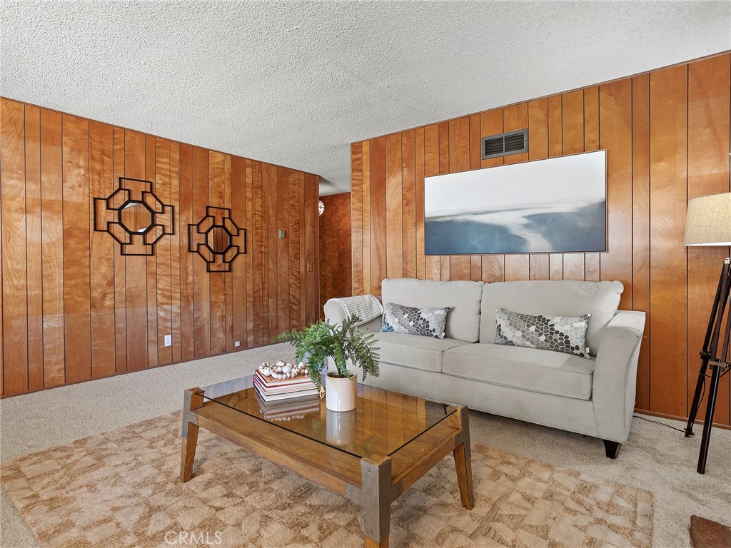 Santa Barbara: Other (80) - Residential