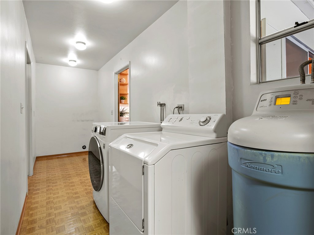 Santa Barbara: Other (80) - Residential