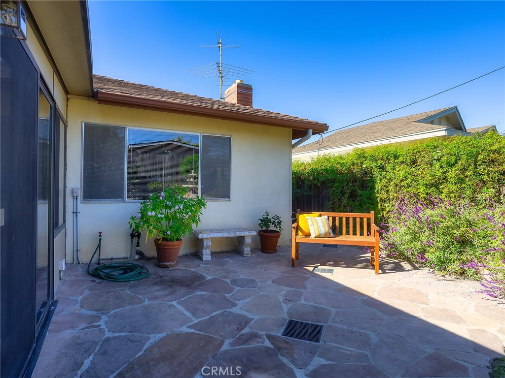 Santa Barbara: Other (80) - Residential