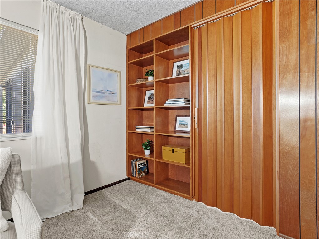 Santa Barbara: Other (80) - Residential