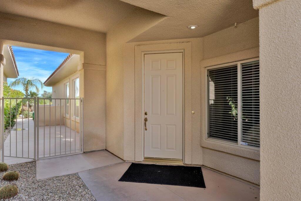 Rancho Mirage C.C. - Residential Lease