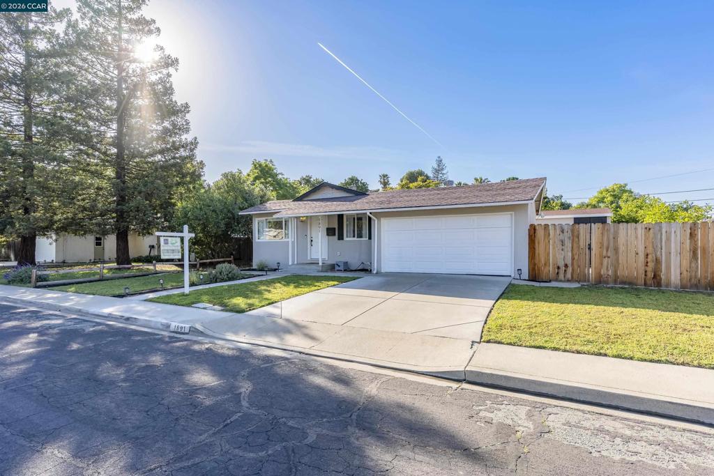 1891 Gilly Ln