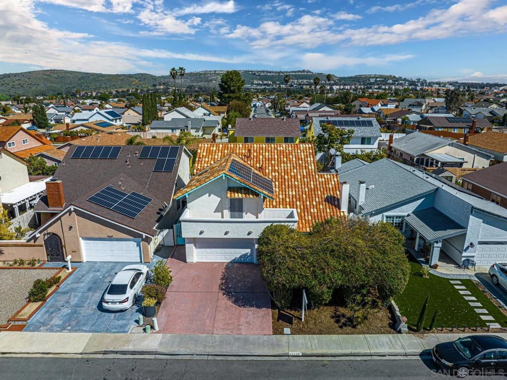 listing image 130724238236483956134