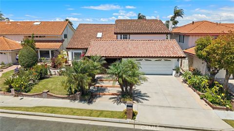 Photo of 9889 Hamilton Avenue, Fountain Valley, CA 92708 (MLS # OC26092449)