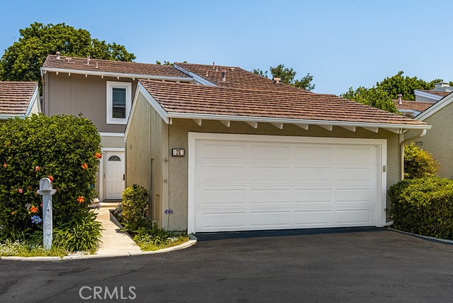 Welcome to 26 Firebird, Irvine – A Rare Gem in the Heart of Woodbridge!
Located in the highly desirable Woodbridge community—famous for its resort-style amenities and award-winning Irvine school district —this beautifully maintained 2-story townhouse offers the perfect blend of comfort, functionality, and timeless style.
Step inside to discover an inviting living area with wood flooring, a cozy stone fireplace, and serene views of a lushly landscaped private backyard—ideal for relaxing or entertaining.
The updated kitchen features classic shaker cabinets, pullout shelves, soft-close drawers, granite countertops, and a stylish tile backsplash. A flexible bonus room on the main level with a full closet and backyard view makes a perfect guest suite or home office.
Upstairs, enjoy luxury vinyl plank flooring throughout. The spacious primary suite includes a walk-in shower, dual mirrored closets with custom built-ins, and abundant natural light. A generous secondary bedroom with upgraded mirrored closet and an additional flex space—ideal as a hobby room, office, or additional bedroom—complete the upstairs
Thoughtful storage is found throughout, including a coat closet, under-stair storage, hallway built-ins, a built-in bookcase, and an attached 2-car garage with custom cabinetry.
Community Amenities Include:
• 2 scenic lakes with docks
• 2 sandy beach lagoons
• 22 pools, 16 spas, and a splash pad
• Tennis courts, pickle ball courts, volleyball, and basketball courts
• An outdoor fitness course, parks, walking trails, and clubhouses
This move-in-ready home offers unmatched access to everything Woodbridge has to offer—don’t miss your opportunity to live in one of Irvine’s most iconic neighborhoods!