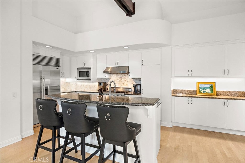 2741 Bungalow, Corona Del Mar CA 92625 - Photo 11