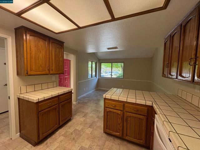 6447 Montez Ct