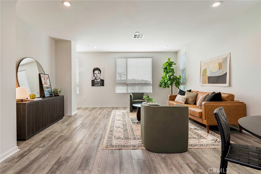 TRIO - Residential