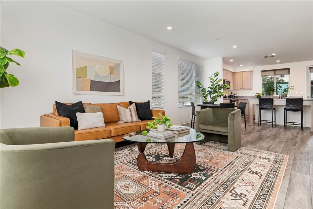 TRIO - Residential