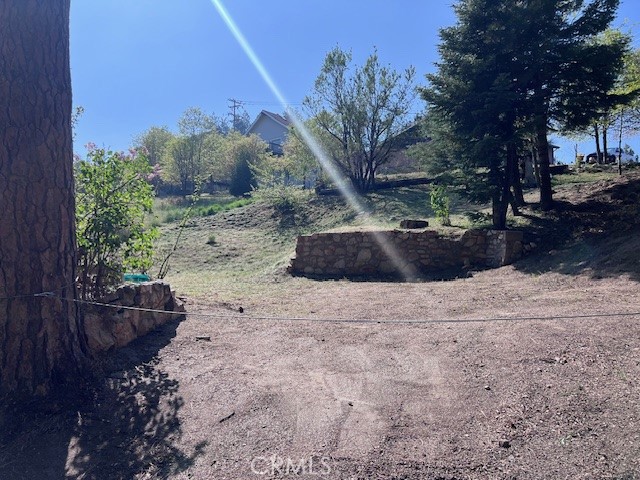 2404 Whispering Pines