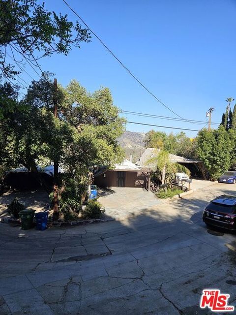 Photo of 6893 Pacific View Drive, Los Angeles, CA 90068 (MLS # 26668893)