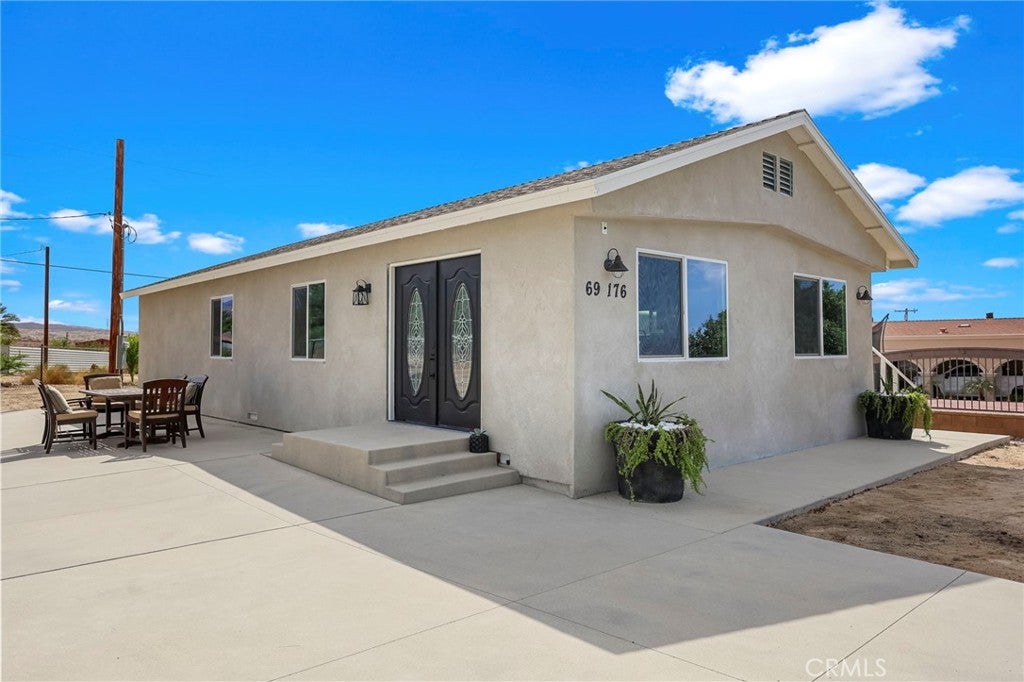 69176 Costa Mesa
