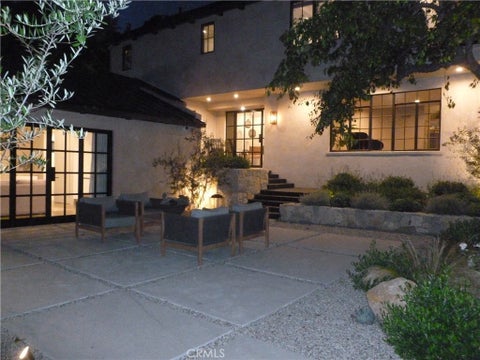 Photo of 1094 Acanto Place, Bel Air, CA 90049 (MLS # OC26175328)