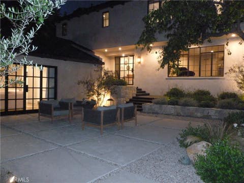 Photo of 1094 Acanto Place, Bel Air, CA 90049 (MLS # OC26175328)