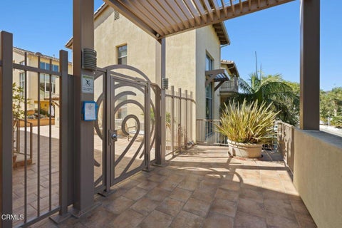 Tiny photo for 285 N Ventura AVE #14, Ventura, CA 93001 (MLS # V1-39345)