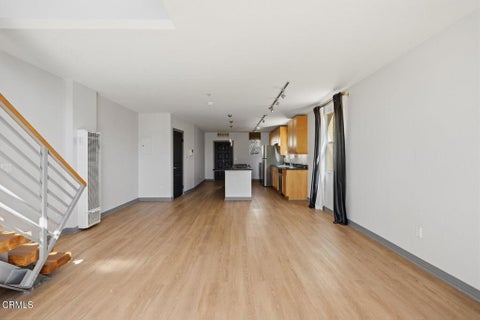 Tiny photo for 285 N Ventura AVE #14, Ventura, CA 93001 (MLS # V1-39345)