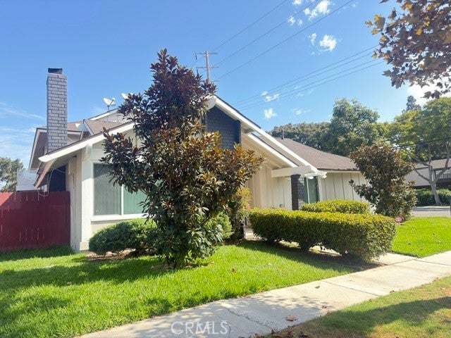 2601 W Juniper