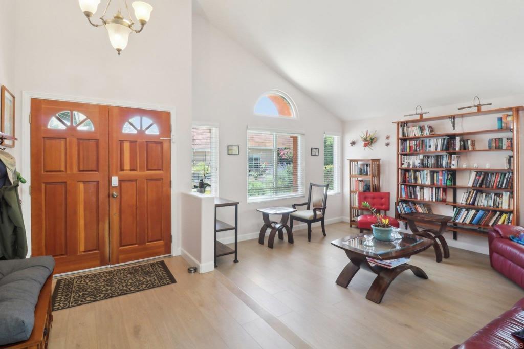 4294 Panorama Dr