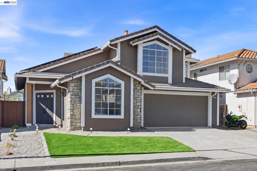29087 Gillingham Ln