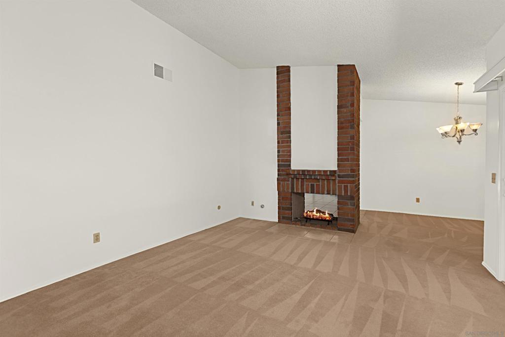10466 Moorpark St.