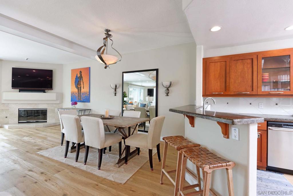 Del Mar - Residential