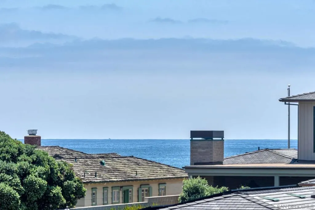 Del Mar, California 92014, United States, 2 Bedrooms Bedrooms, ,3 BathroomsBathrooms,Residential,Active,150295