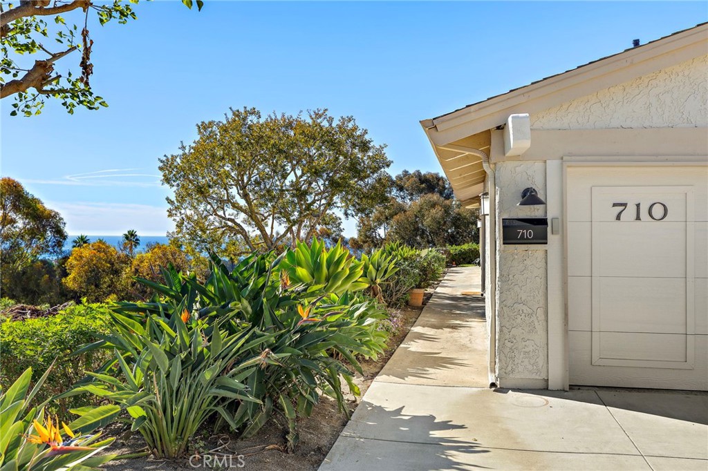 710 Calle Bahia