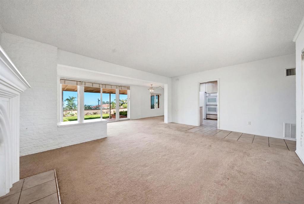 2820 Grandview