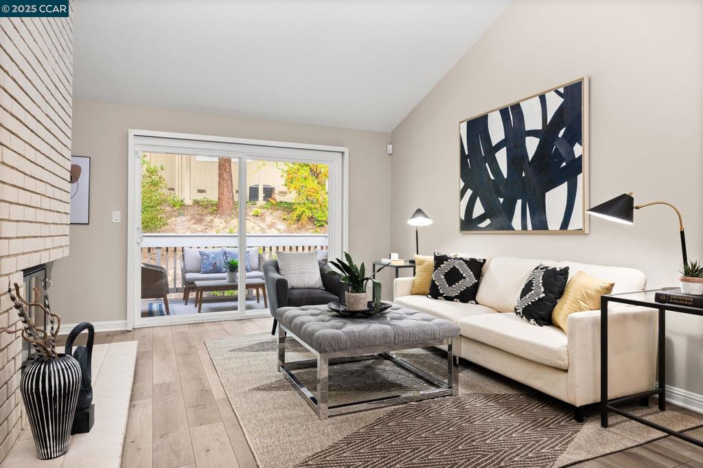 RIDGEVIEW - Residential