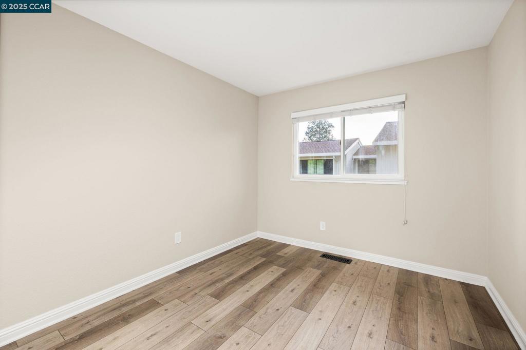 RIDGEVIEW - Residential