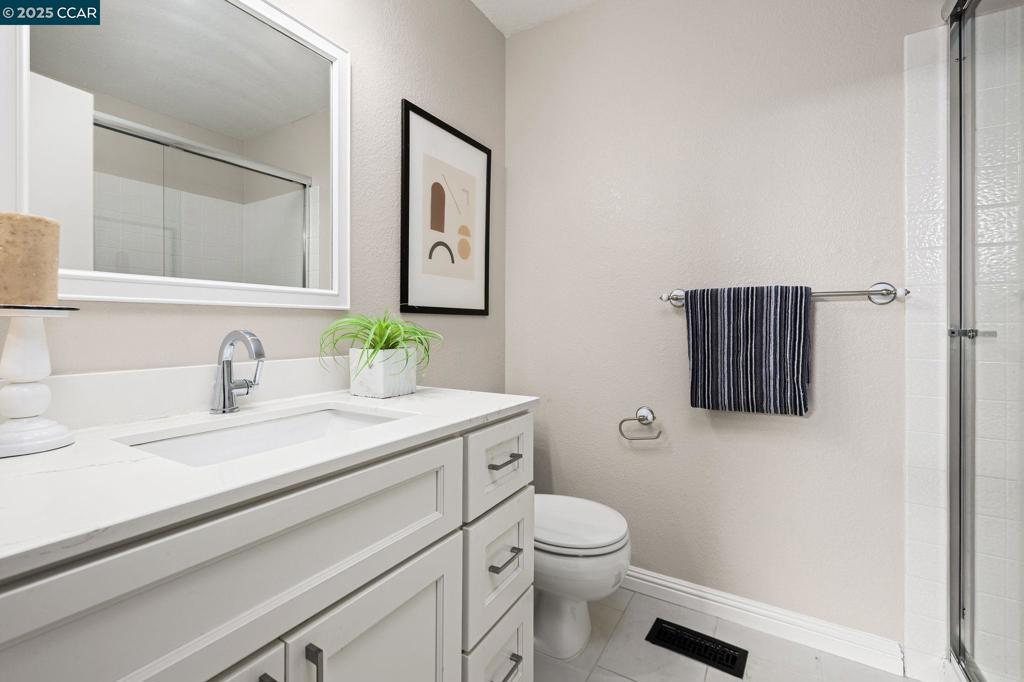 RIDGEVIEW - Residential