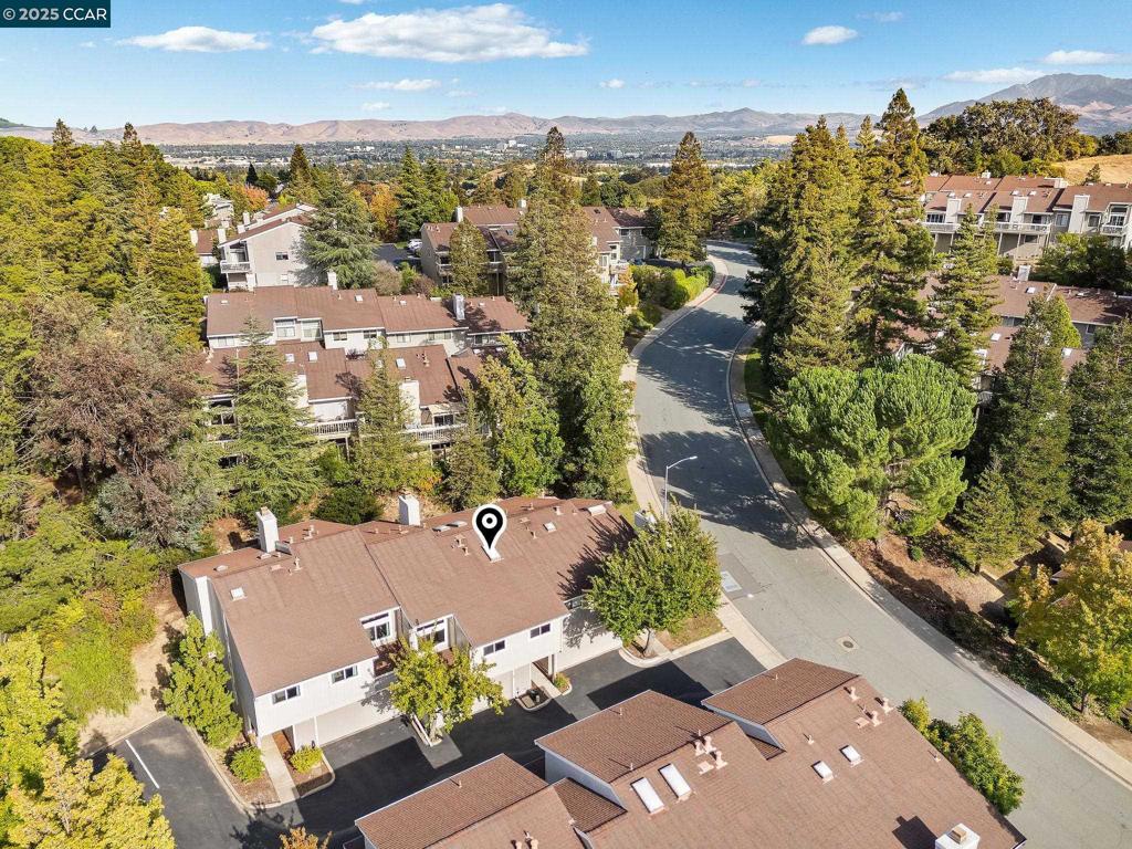 RIDGEVIEW - Residential