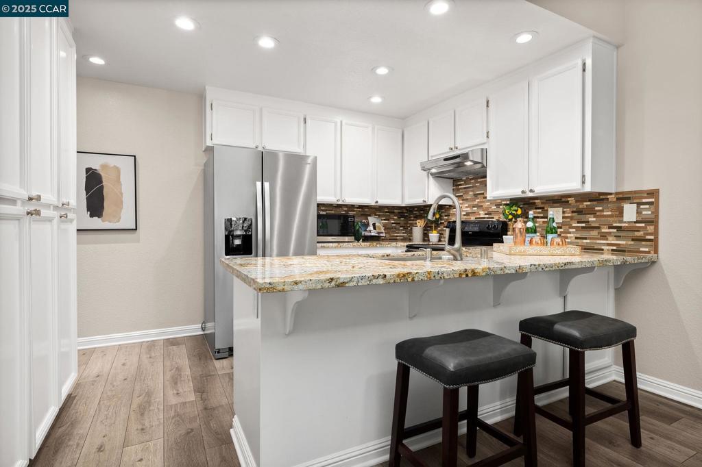 RIDGEVIEW - Residential