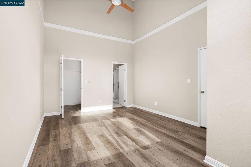 RIDGEVIEW - Residential