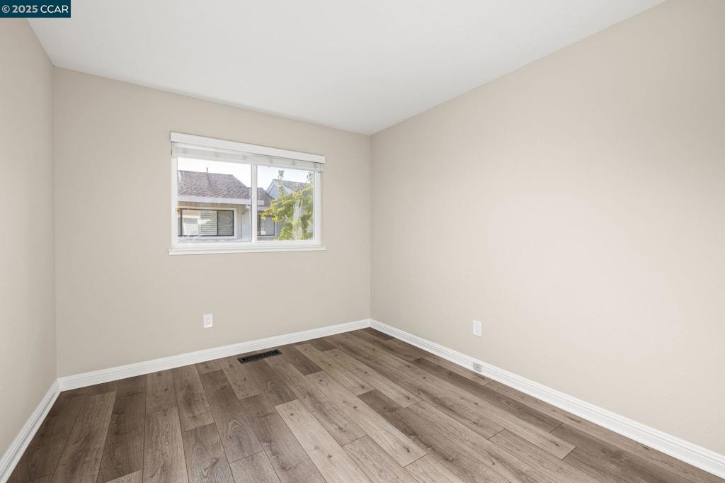 RIDGEVIEW - Residential