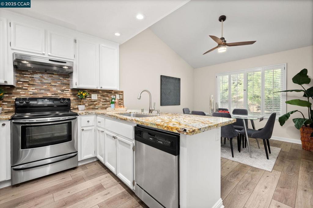 RIDGEVIEW - Residential