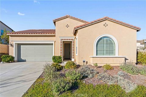 Photo of 18619 Cedar Crest Drive, Canyon Country, CA 91387 (MLS # SR26013672)