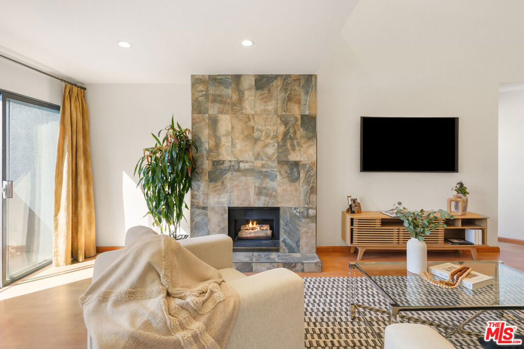 Properties 2 1940 N Highland Avenue 75