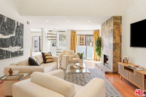 1940 N Highland Avenue 75 Los Angeles CA 90068