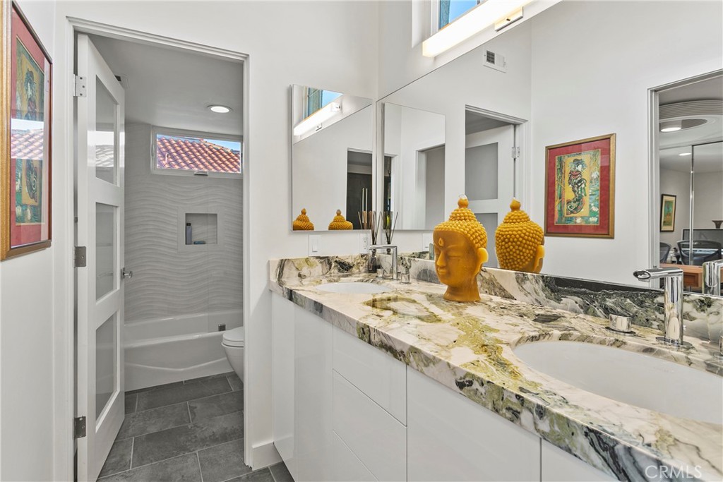 Laguna Sur (LS) - Residential