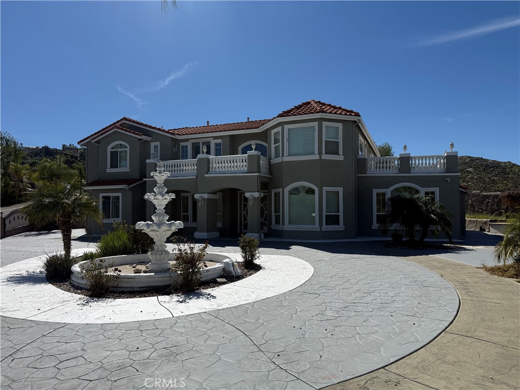 27355 Stonehenge Circle