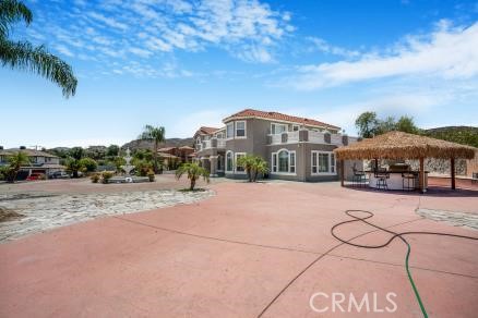 27355 Stonehenge Circle