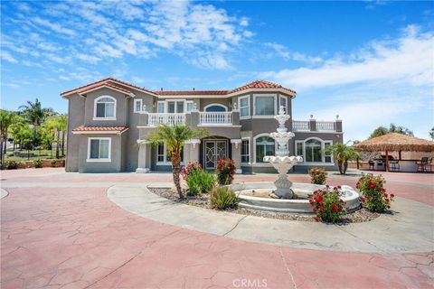 27355 Stonehenge Circle Hemet CA 92544