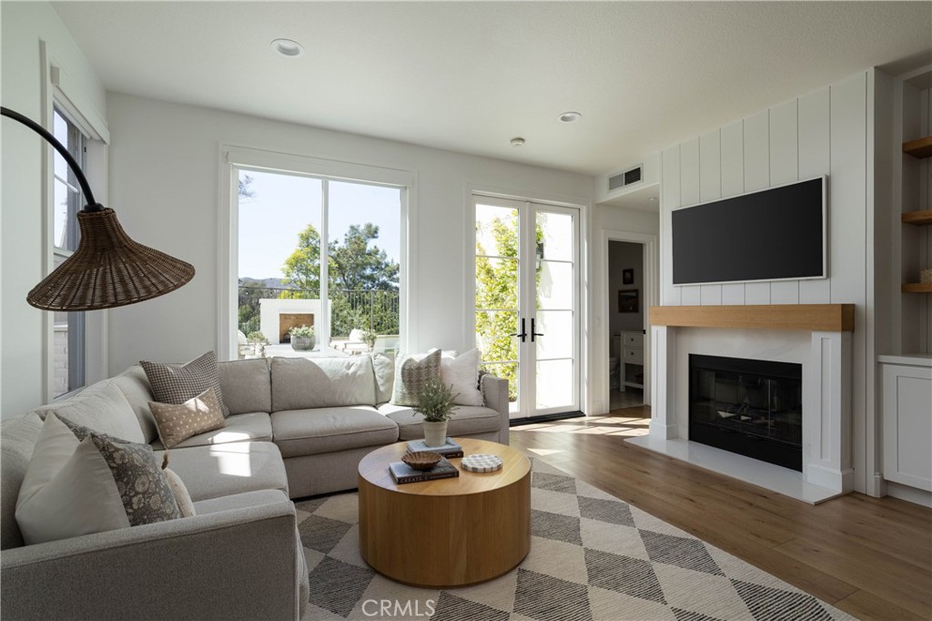 5313 Camino Bosquecillo