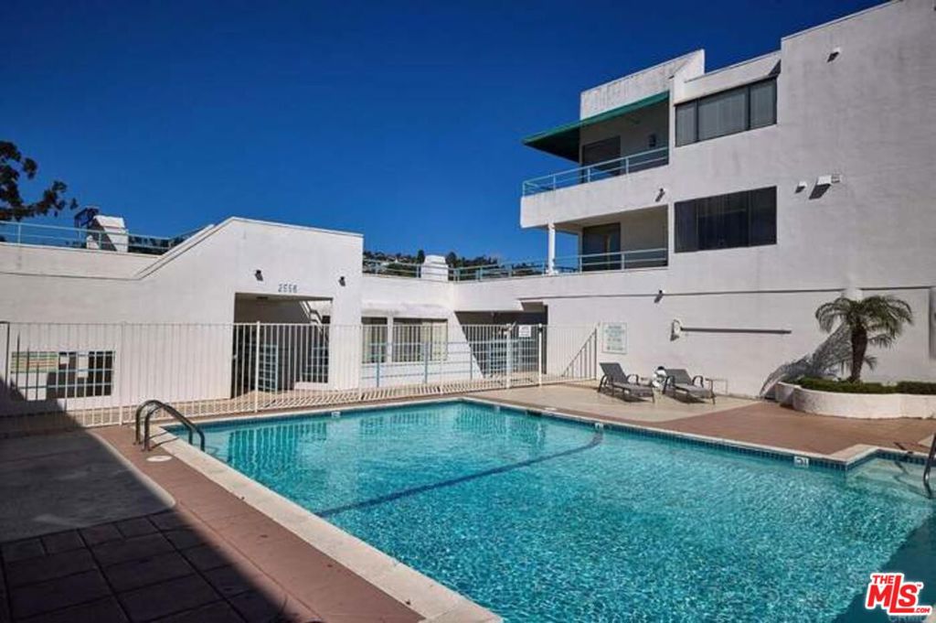 2552 Navarra Drive A