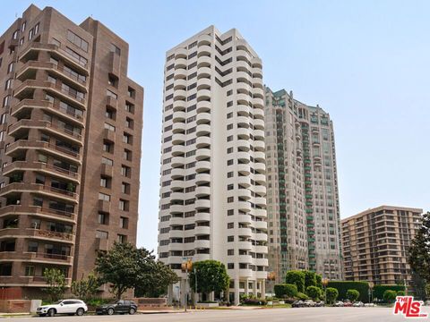 Photo of 10560 Wilshire Boulevard #2003, Los Angeles, CA 90024 (MLS # 26671545)