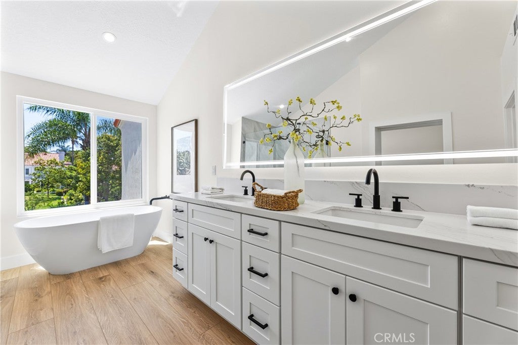 8 Del Rey 17, Irvine CA 92612 - Photo 35
